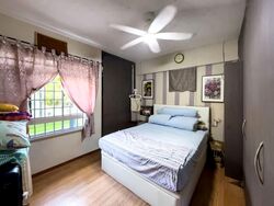 Blk 241 Pasir Ris Street 21 (Pasir Ris), HDB Executive #574596711